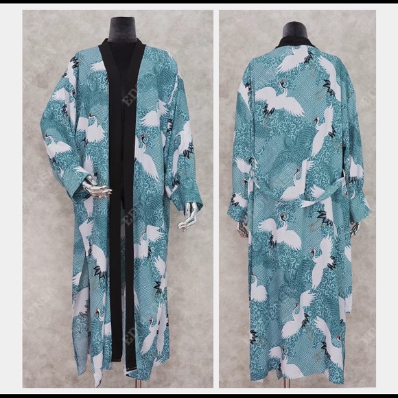 💕Sale💕”Crane”duster/robe/kimono - Picture 4 of 13